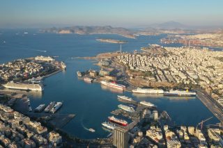 Πόλεμος ανακοινώσεων για τον Κανονισμό Ρυμούλκησης του ΟΛΠ